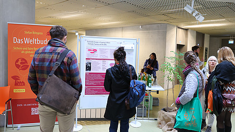  (opens enlarged image)Poster exhibition - young researchers present their work