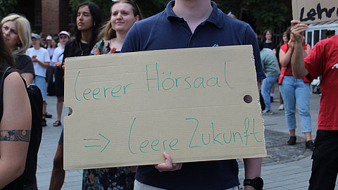 (öffnet Vergrößerung des Bildes)