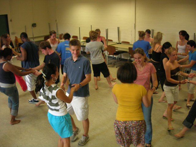 workshopgermandancing2.jpg