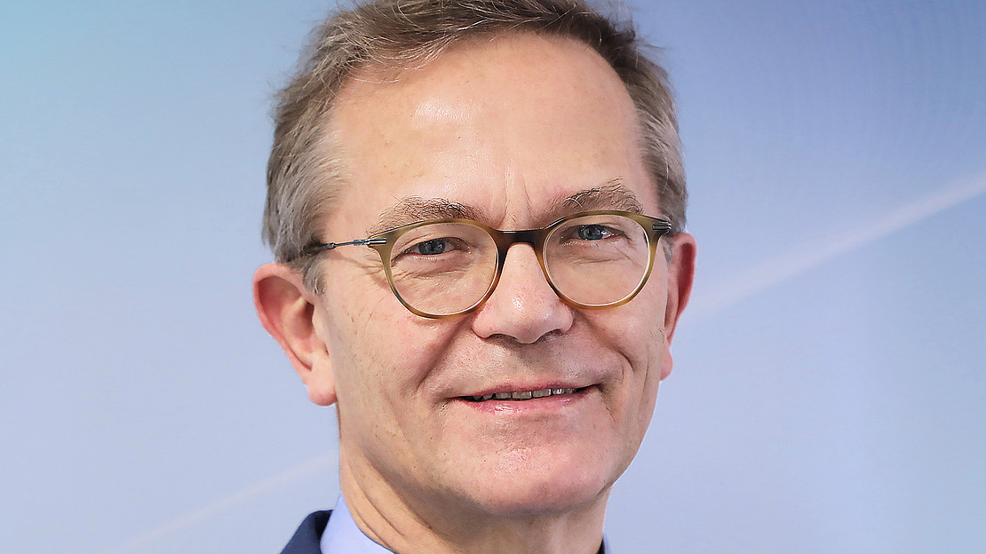 Das Foto zeigt Prof. Dr. Martin Sauter