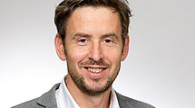 Das Foto zeigt Prof. Dr. Jan-Henrik Witthaus