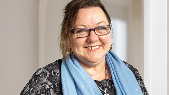 Kindler, Kirsten
