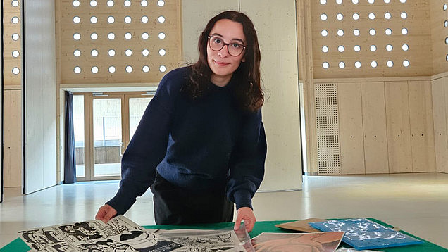 Defne Kızılöz has been a curatorial trainee at the School of Art and Design since June 2022, photo: Çiğdem Özdemir. 