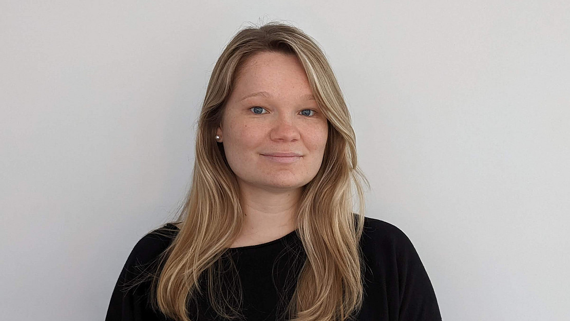 Dr. Dana Bloß from the Institute of Physics at the University of Kassel.